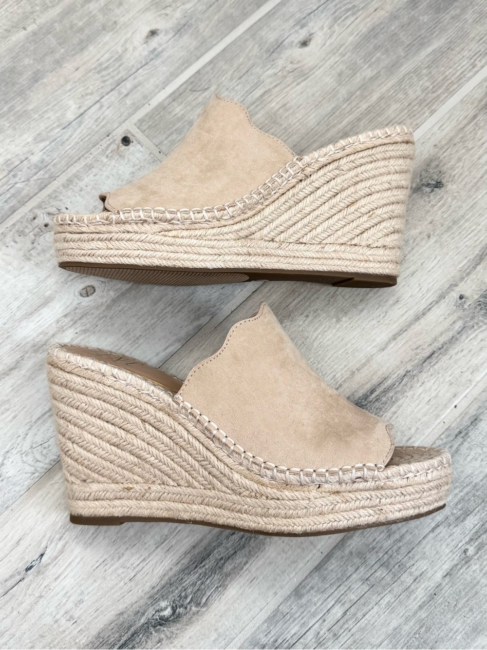 INC Beige Platform Scalloped Camile Wedge Espadrille Sandals